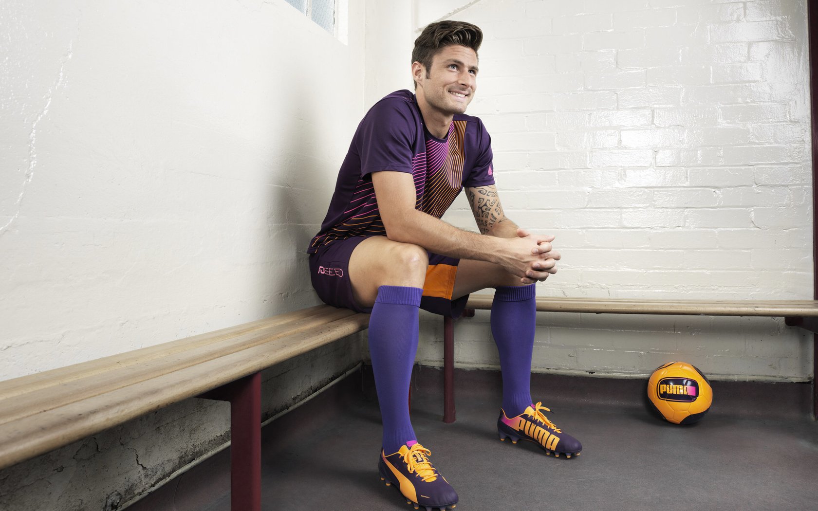 凯撒酋长与阿尔阿赫利体育俱乐部达成合作协议，恺撒酋长